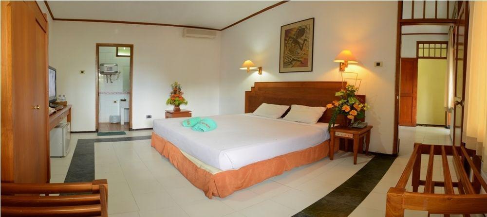 Hotel Tidar Malang Exterior foto
